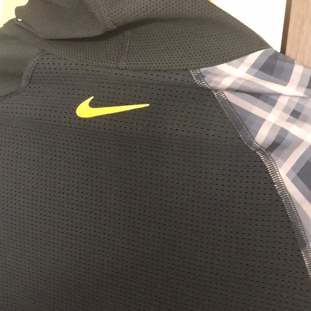 Nike Hydrocool Ladies Long Sleeve Top - Picture 3 of 7